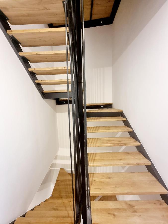 Akvatour Apartments 皮兰 外观 照片